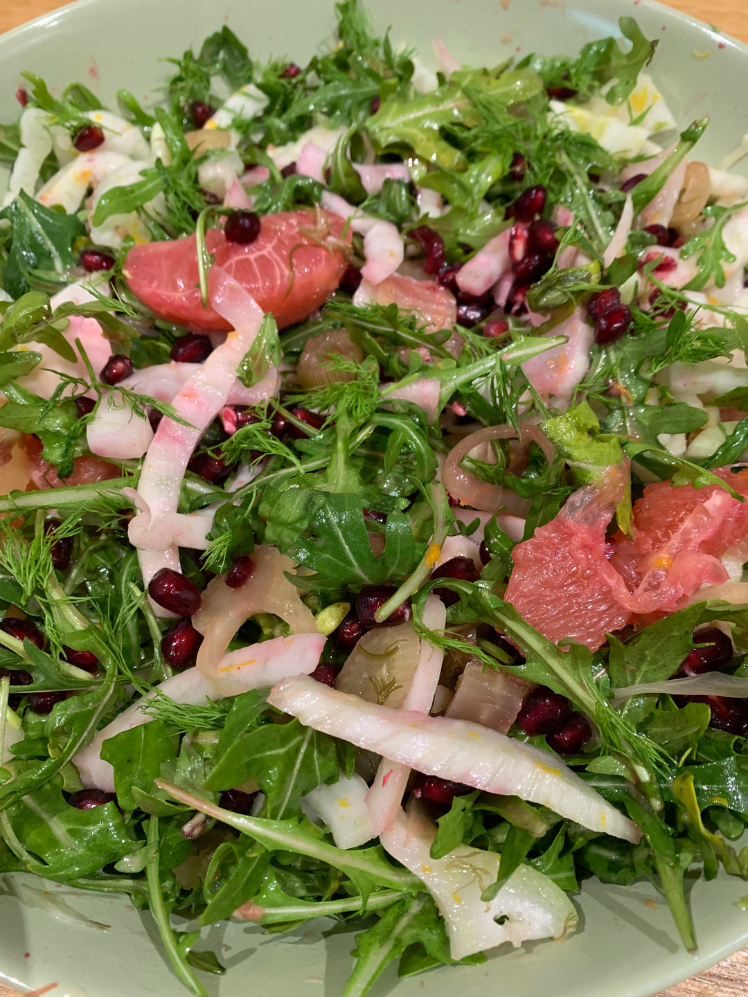 Pickled fennel in rocket and ruby grapefruit salad