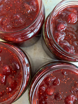 Cranberry and port sauce open jars